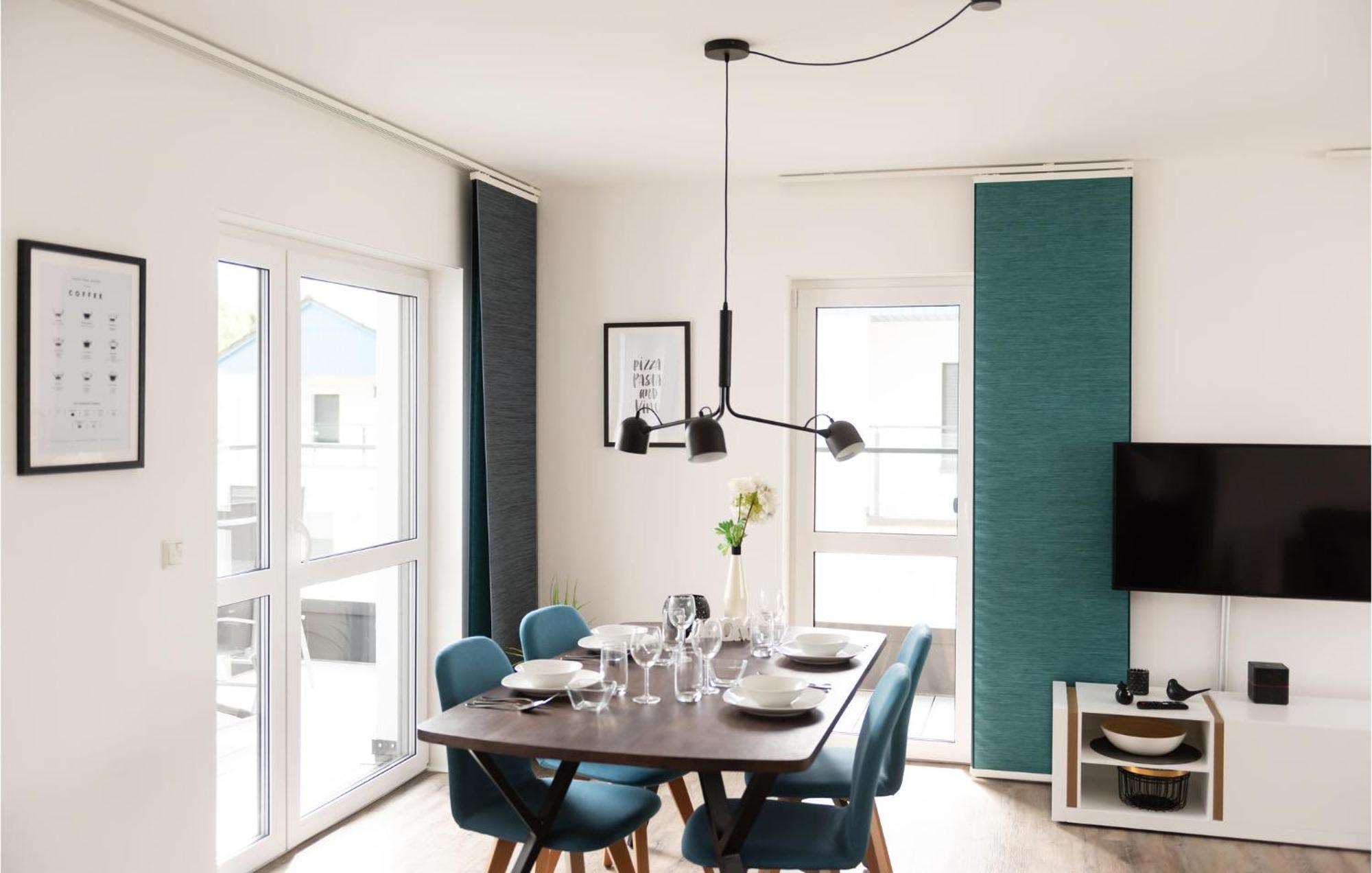Amazing Apartment In Rechlin With Kitchen Esterno foto